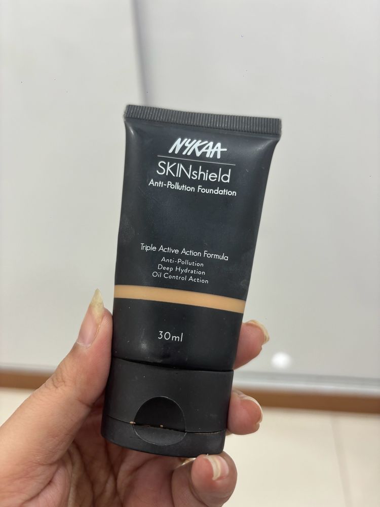 Nykaa Skin Shield Foundation- Hot Honey