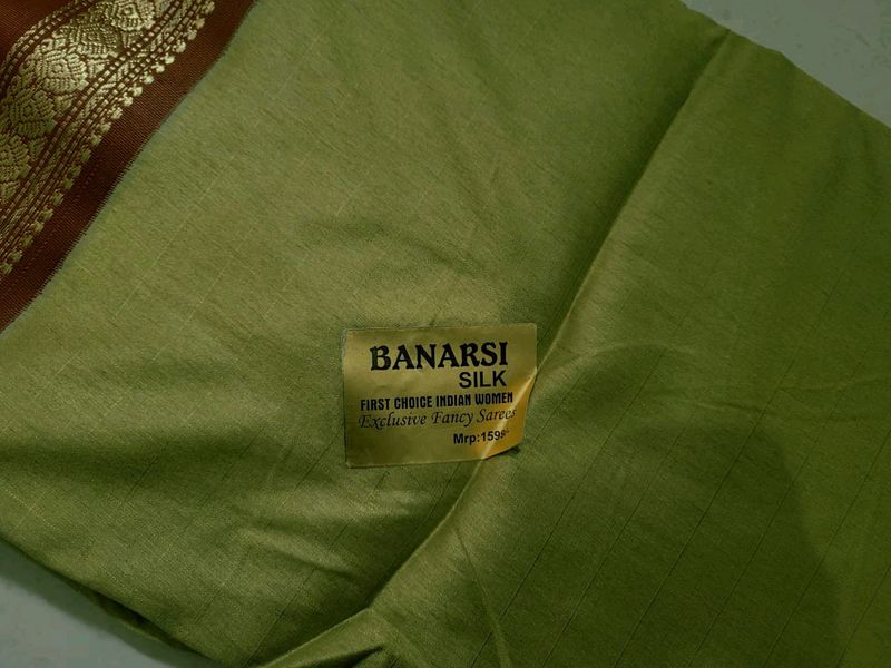 Aasthestic Traditional Banarsi Sarees 🍀🍀