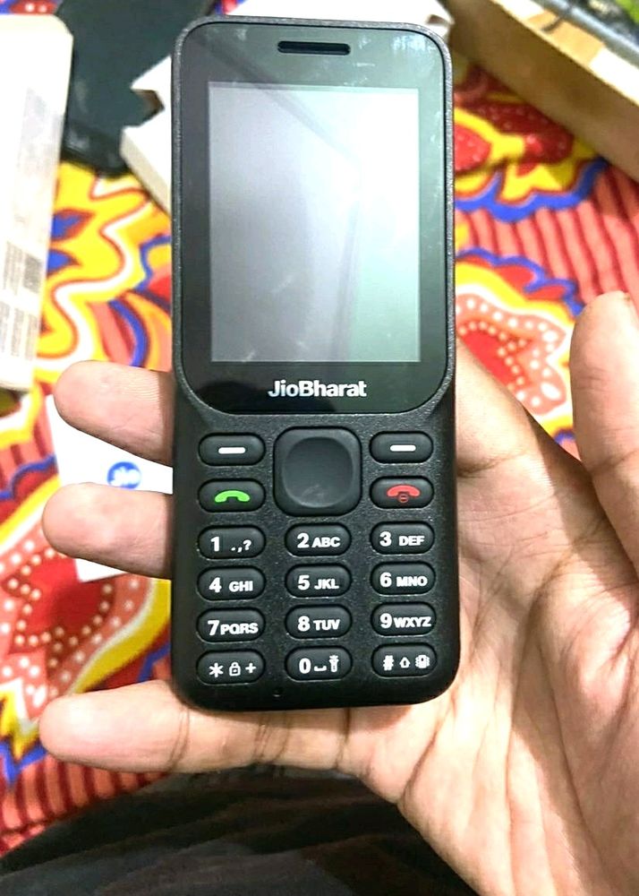 Jio Phone Bharat