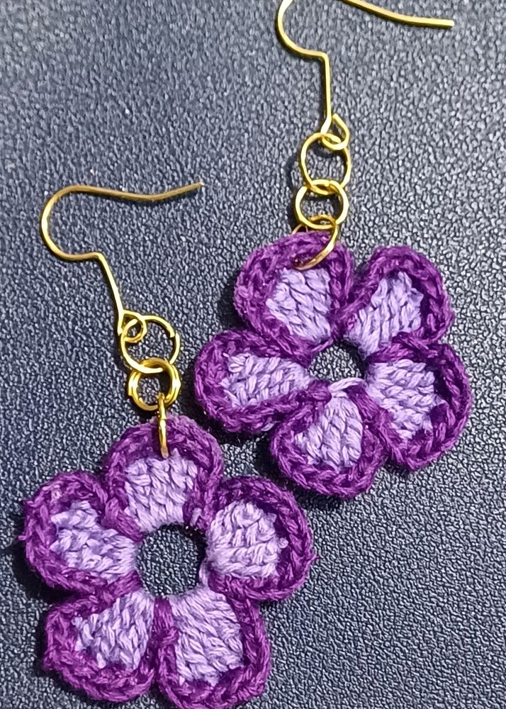 Light And Dark Purple Earrings