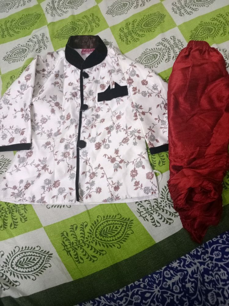 Off White And Maroon Colour Sherwani