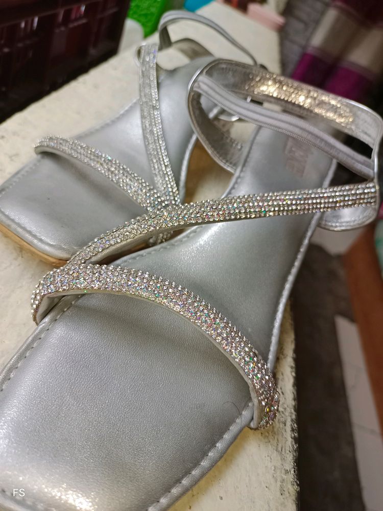 Silver Transparent Heel 2inch Diamond Strip