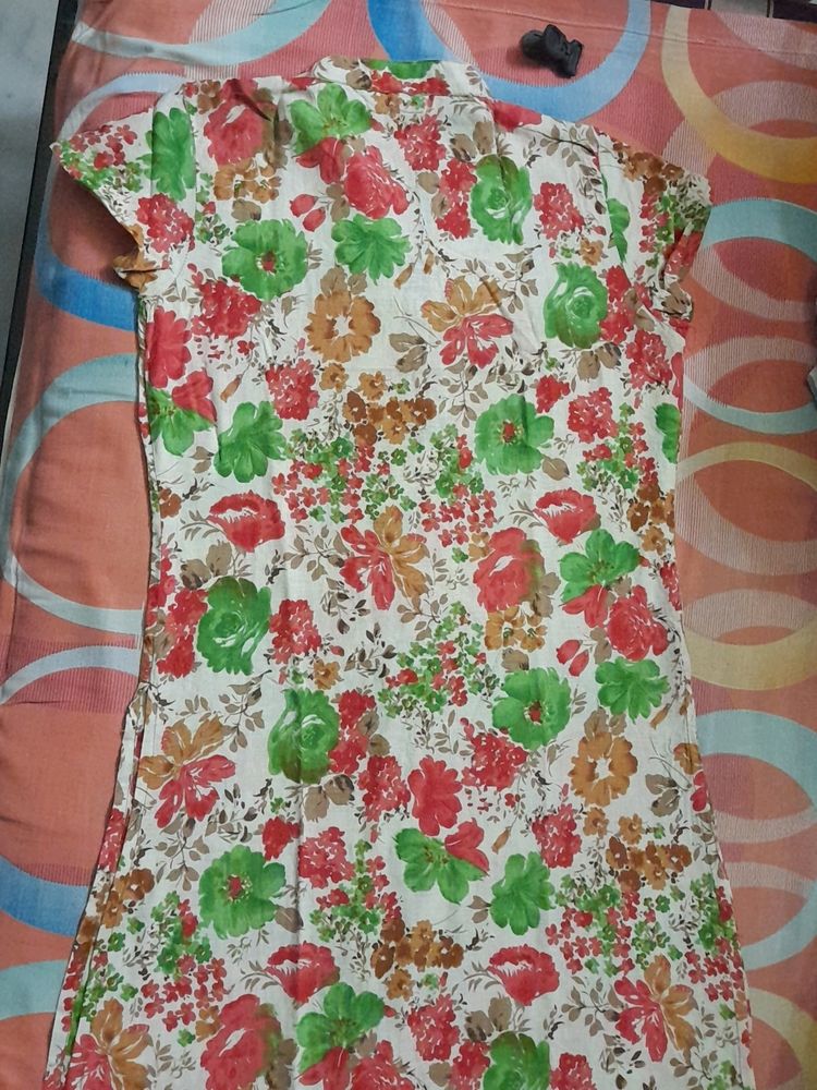 Floral print extremely soft light weight cotton ku