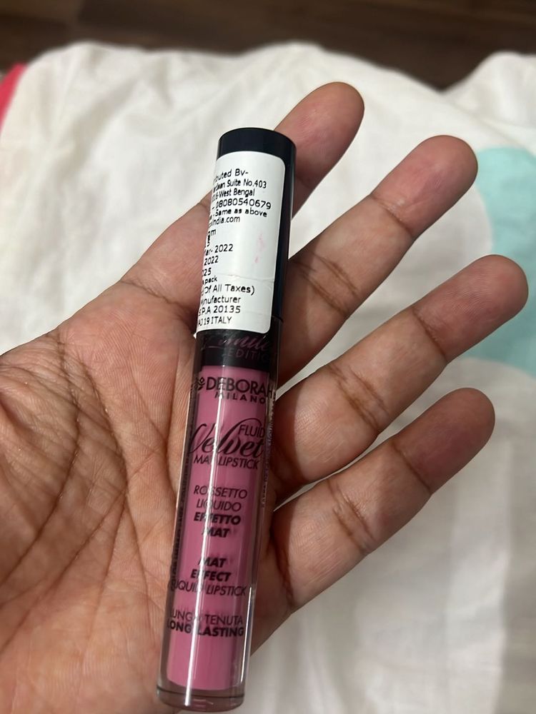 Sealed Deborah Velvet Matt Lipcolour