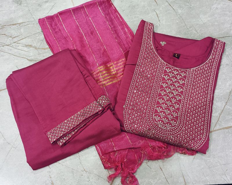 Roman Silk Dupatta Pant Set 💖 With Thread Work