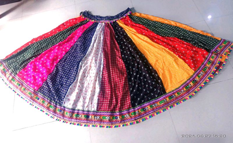 Heavy Navratri Lehnga