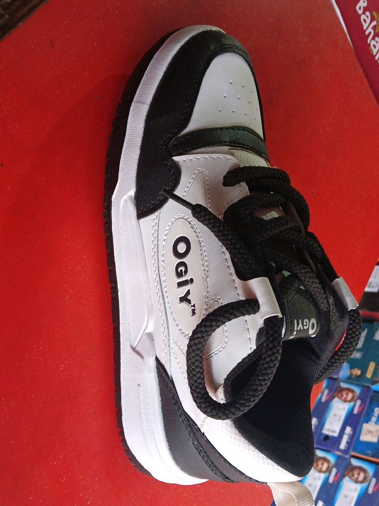 Oggy Shoes India Is All Price