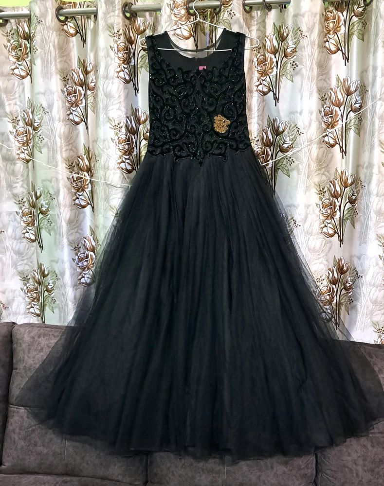 Black Heavy Gown