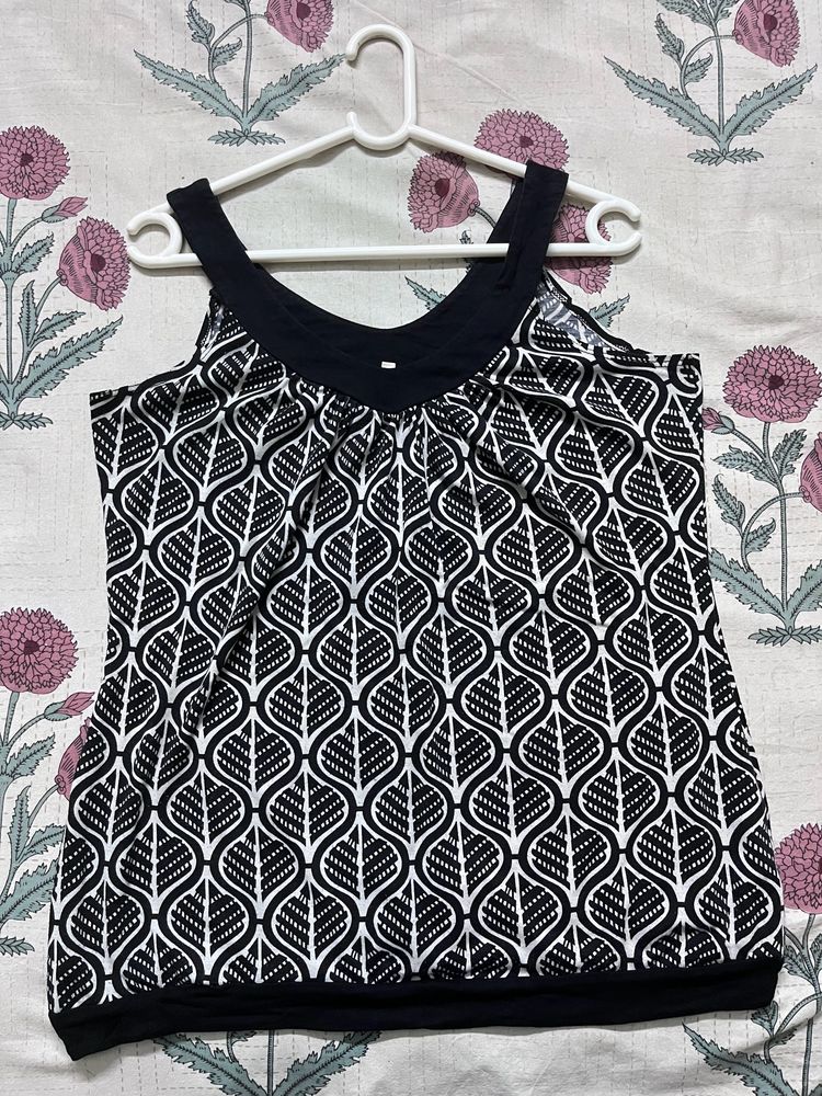 Must Have Black & White Top