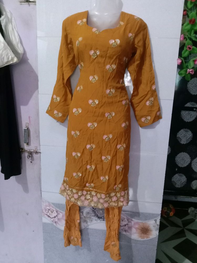 Pakistani Pant Kurta