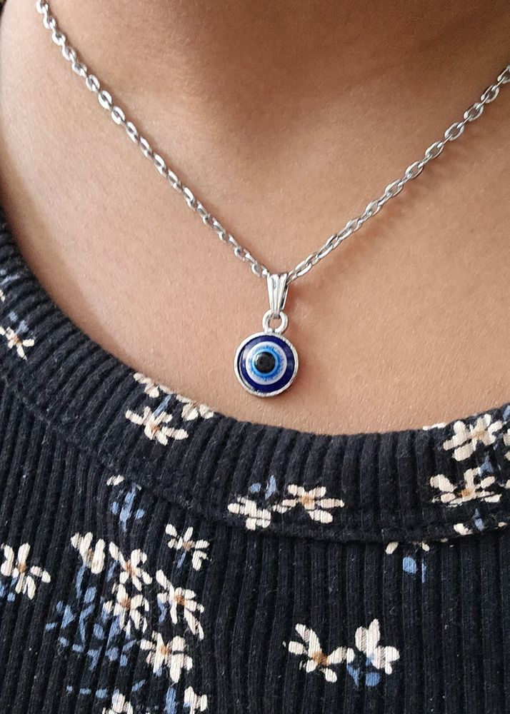 Evil Eye Pendant With Silver Chain