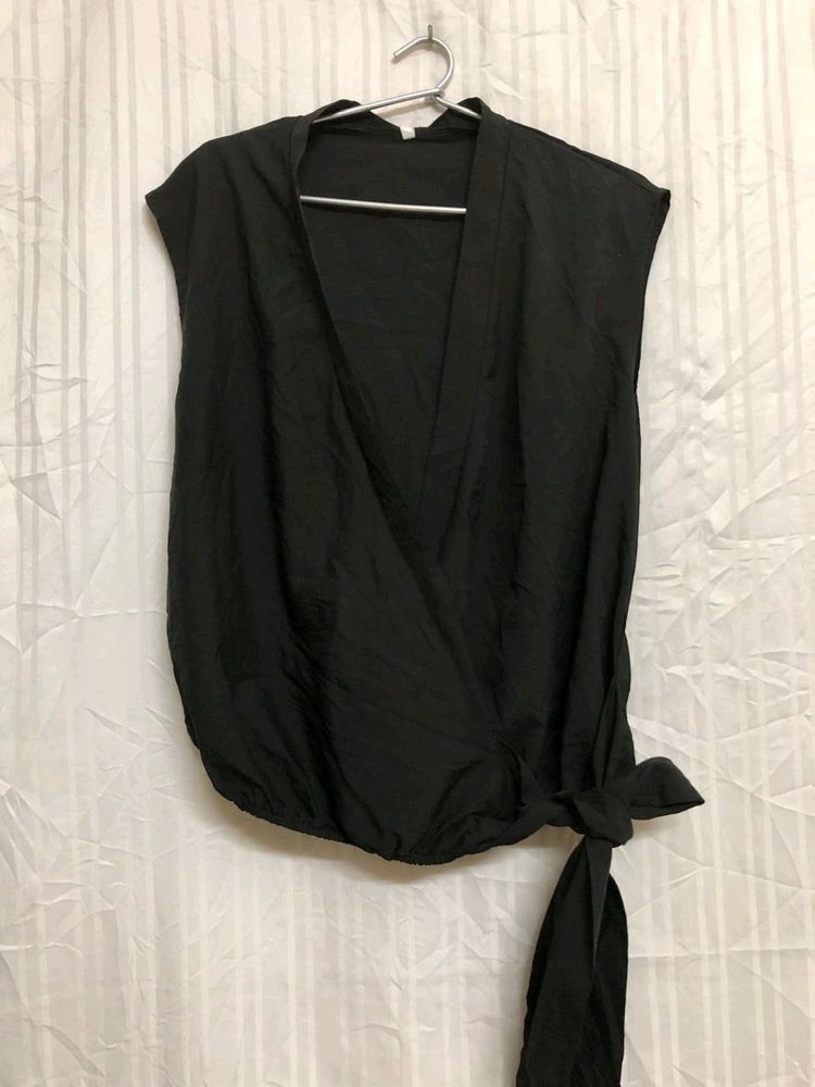 Black Wrap V Neck Sleeveless Top