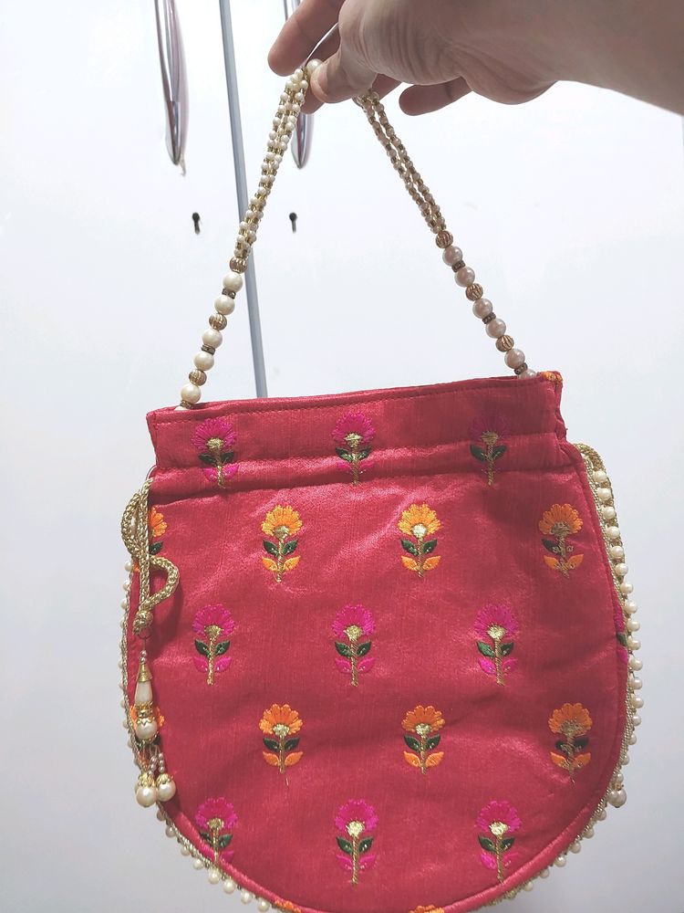 Batwa Purse For Girls Or Womens