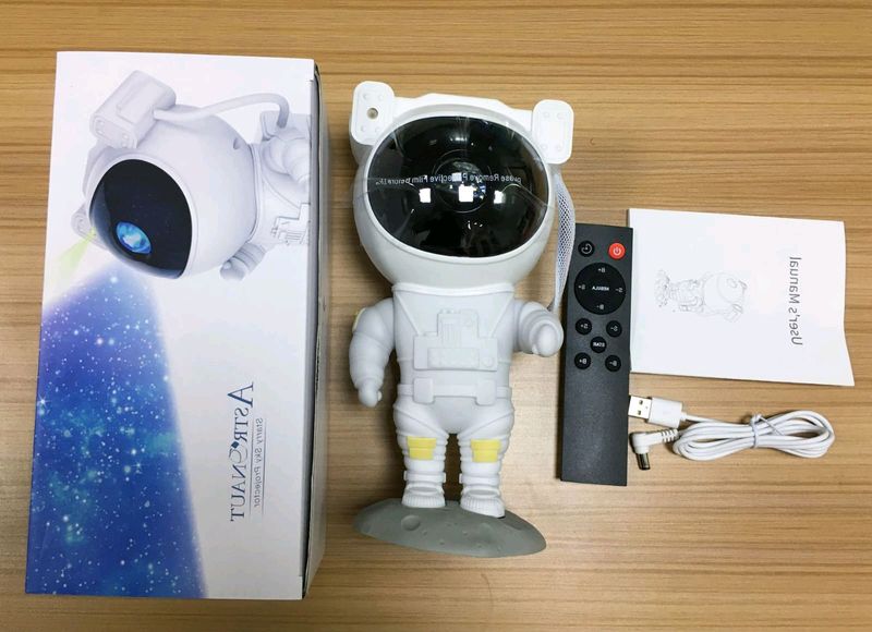 WESTORM ® ASTRONAUT PROJECTOR GALAXY NIGHT LIGHT