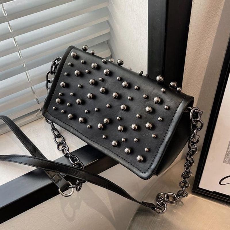 Zara Metallic Sling Bag🖤