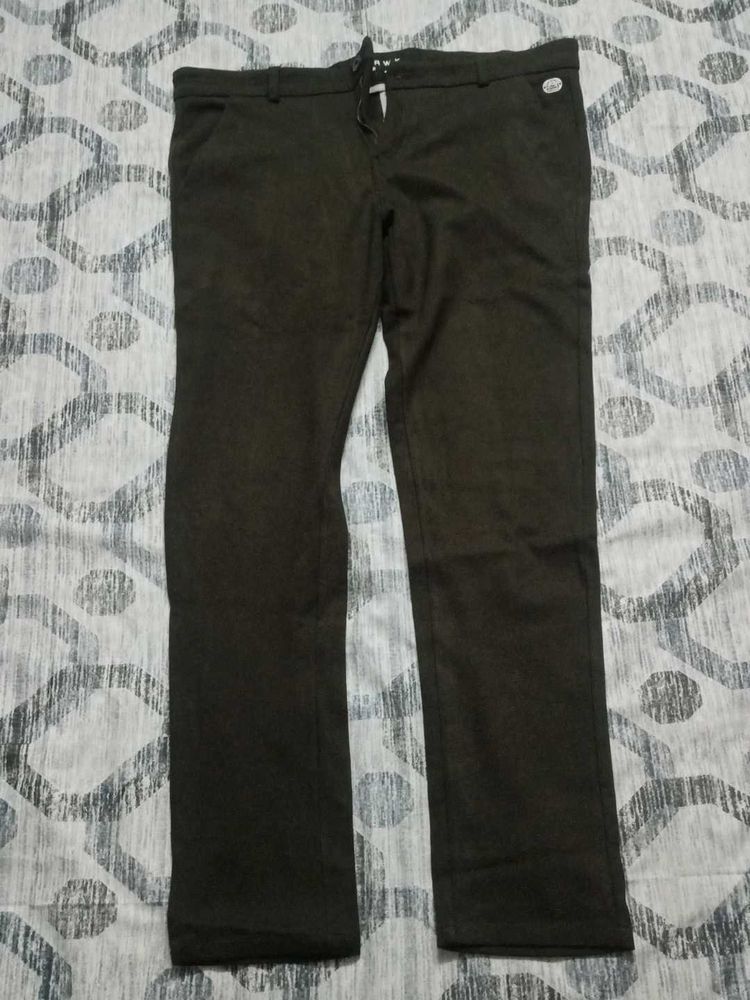 Premium Blackhawk Partwear Pant.