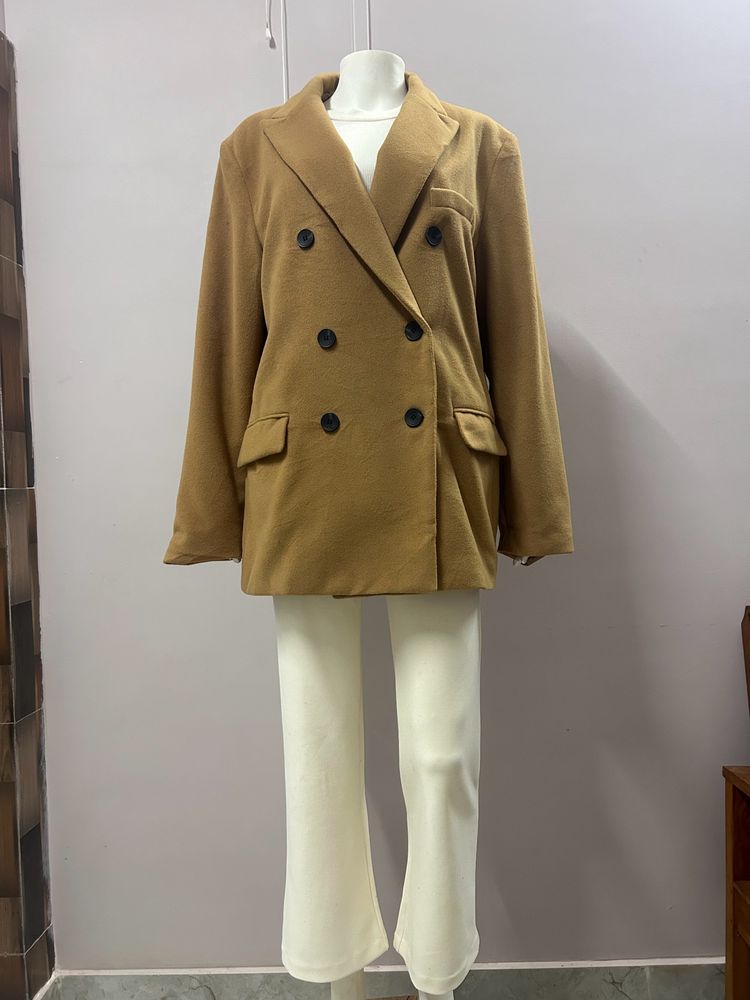 Lightweight Beige Premium Coat