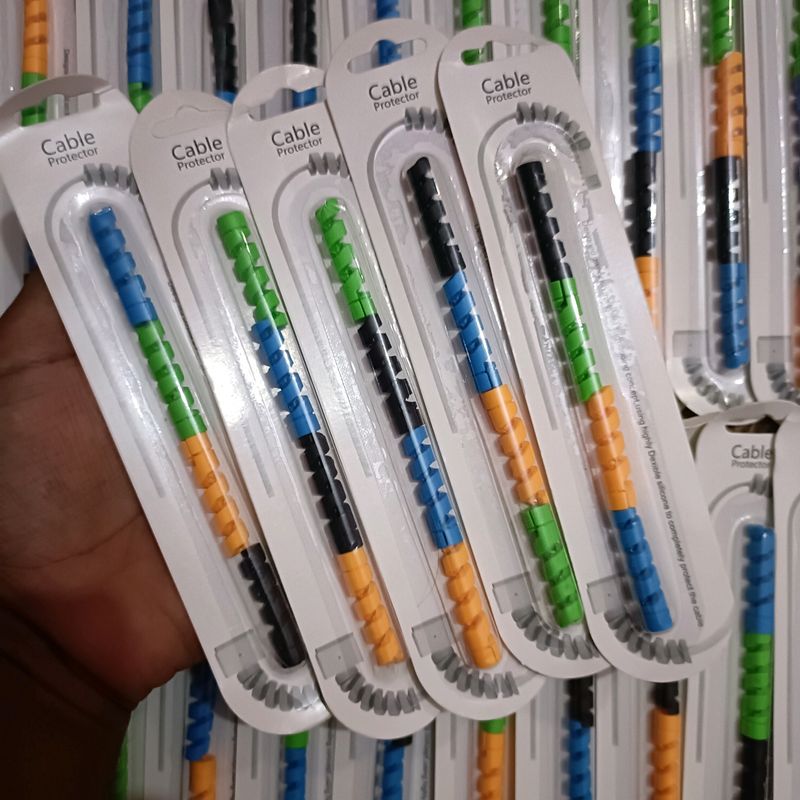 Cable Protector 20 Pieces ( 4-Sets )