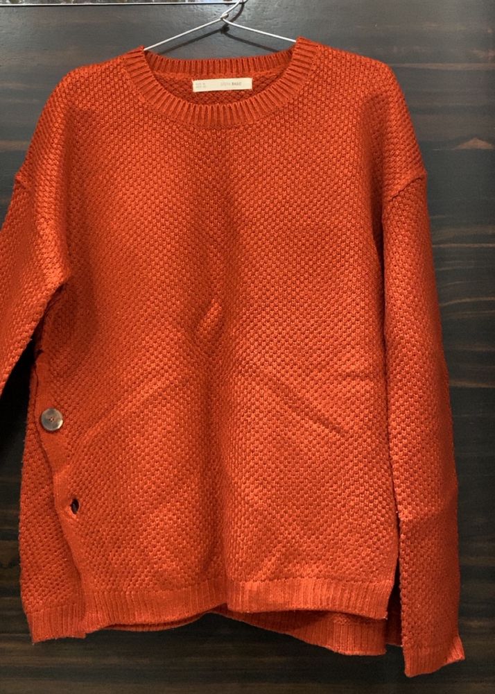 Rust coloured sweatshirt for winter