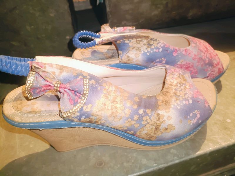 (Unused)Floral Wedges For Women