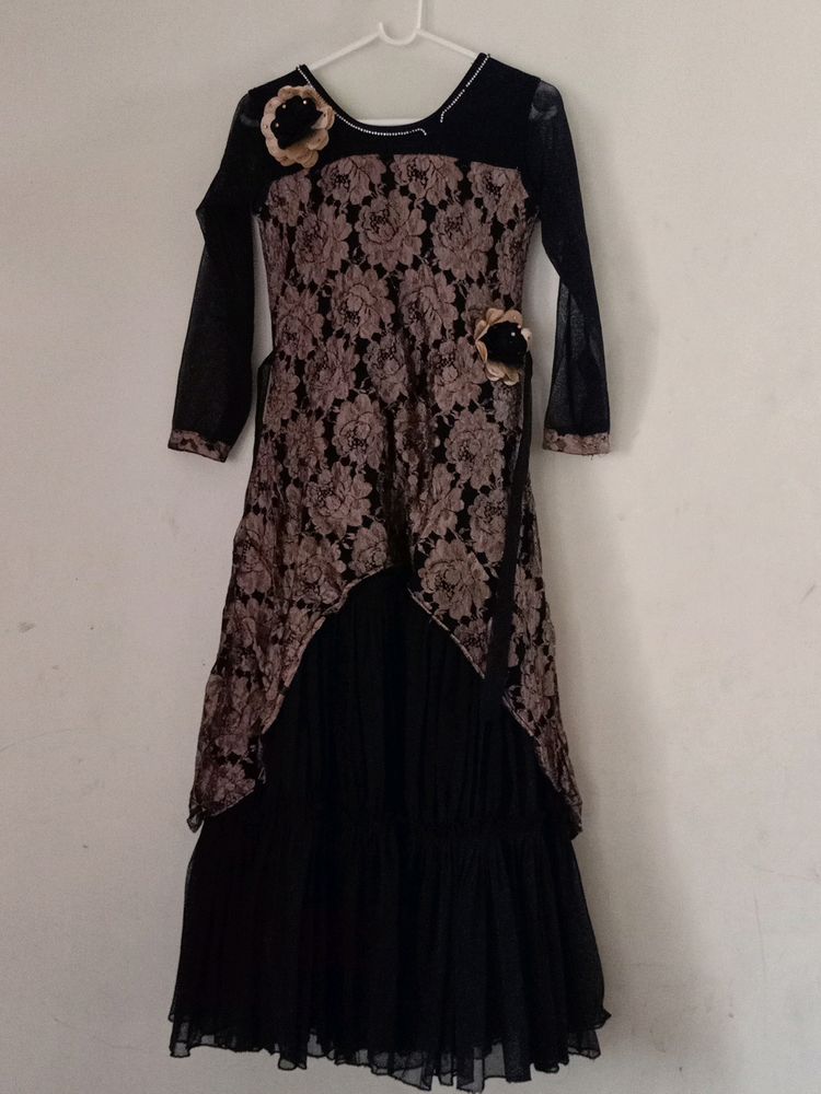 Black Gown For Girls {10 to 14 Yrs}
