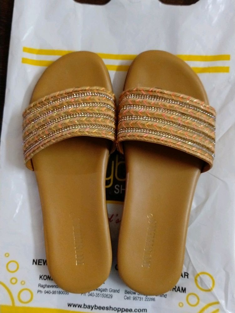 Mustard Fancy Slippers With Glitter Design