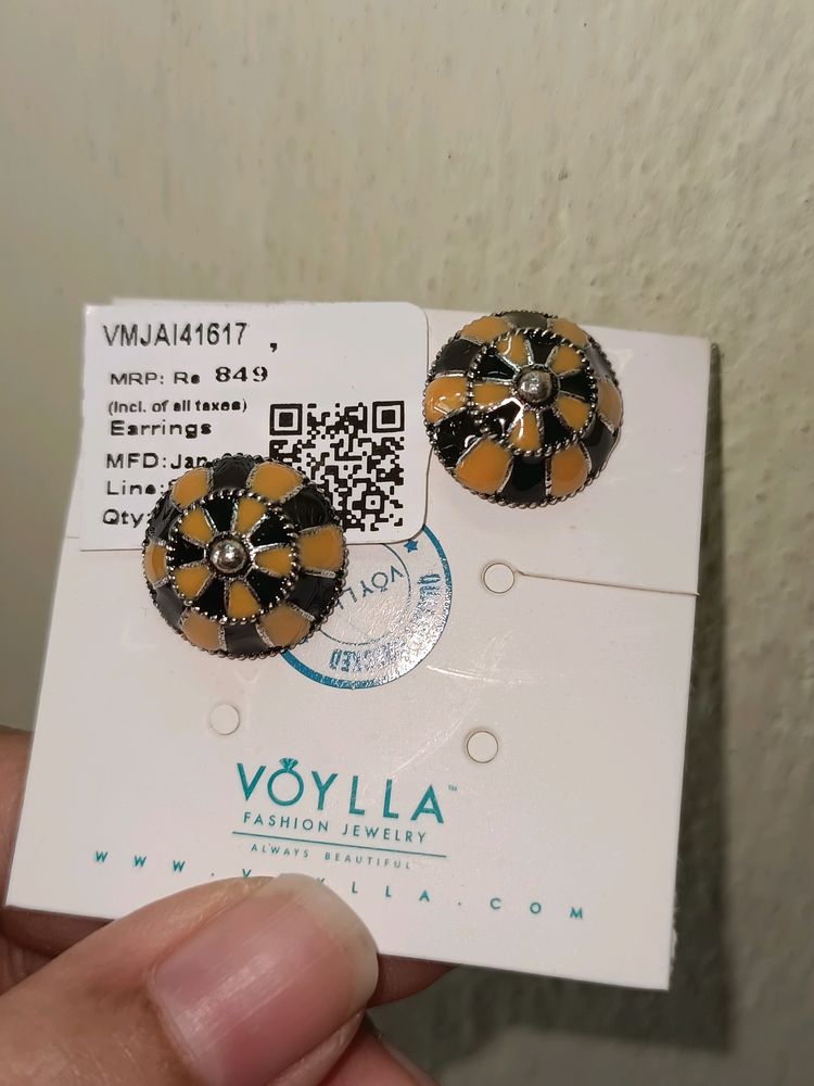 Voylla Unique Style Earrings