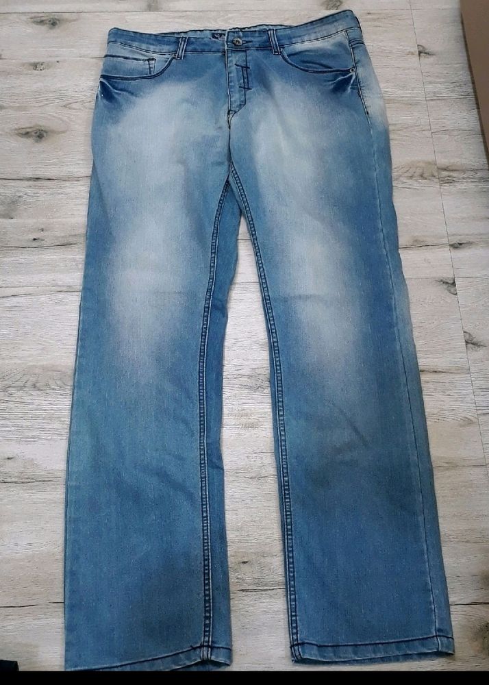 Matrix Jeans Size 36  D21