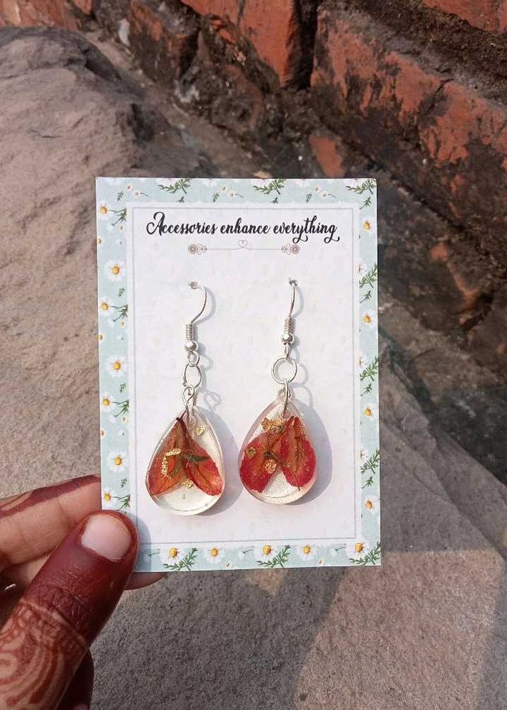 Hand made  resin earing