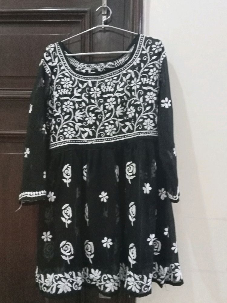 Original Lucknow Chinkari Kurti