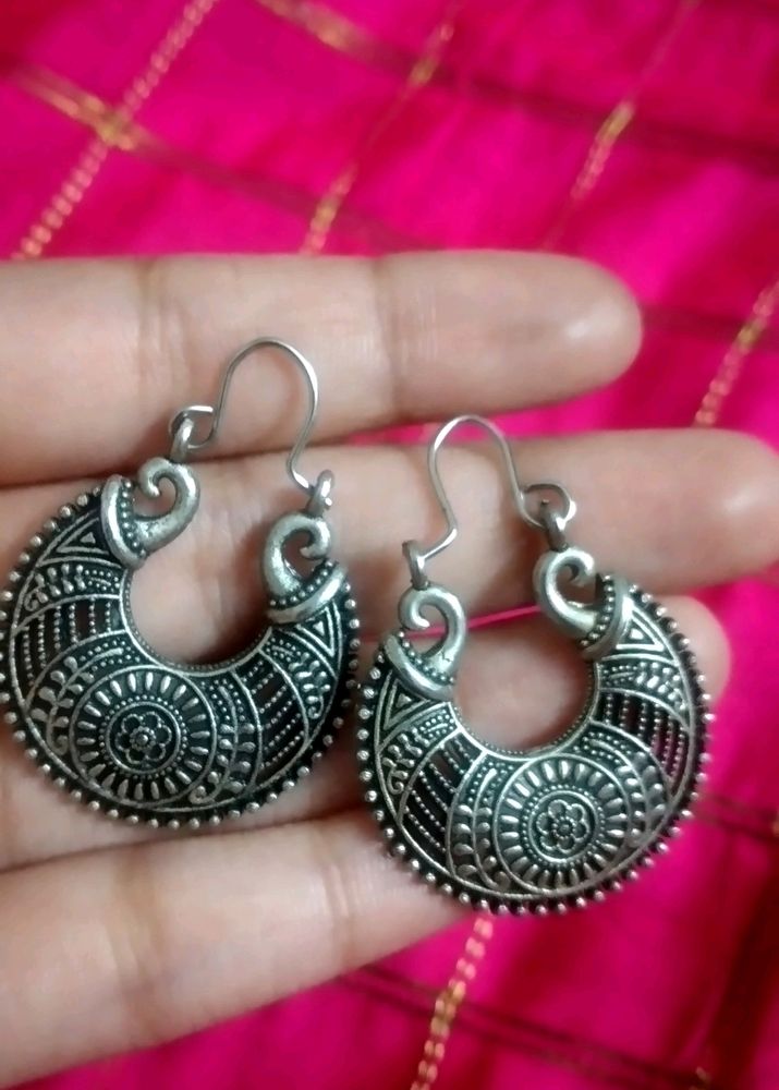 Oxidized Hangings