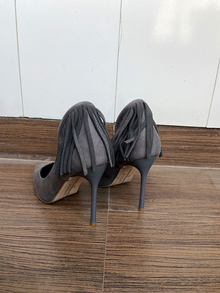 Grey Velvet 4 Inch Heels, Size 35