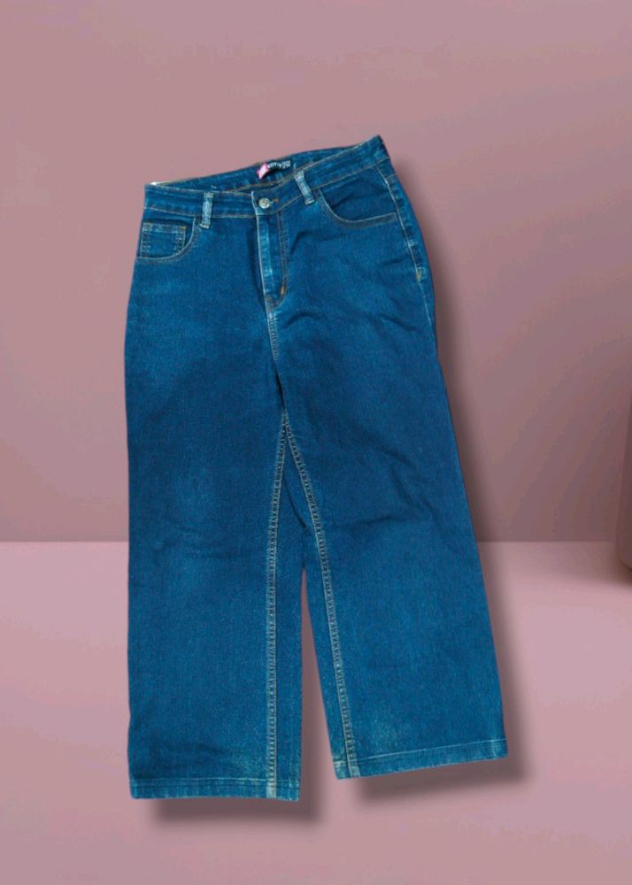 V-68 Size-28 Straight Women Denim Jeans