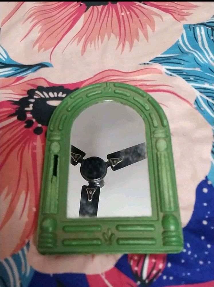 Old & Used Mirror