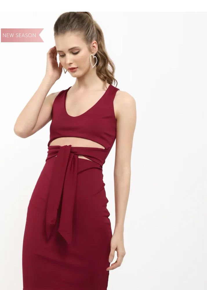 body con burgundy front knot dress