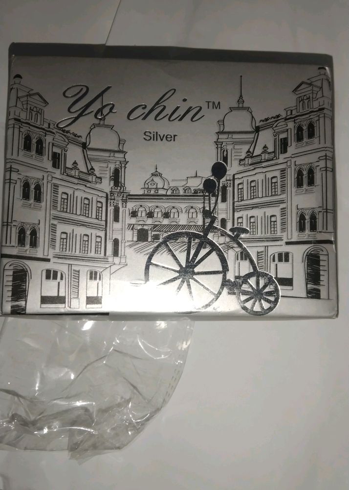 Yo Chin Silver Perfume