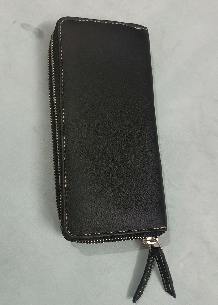 Womens Dual Chain Leather Purse