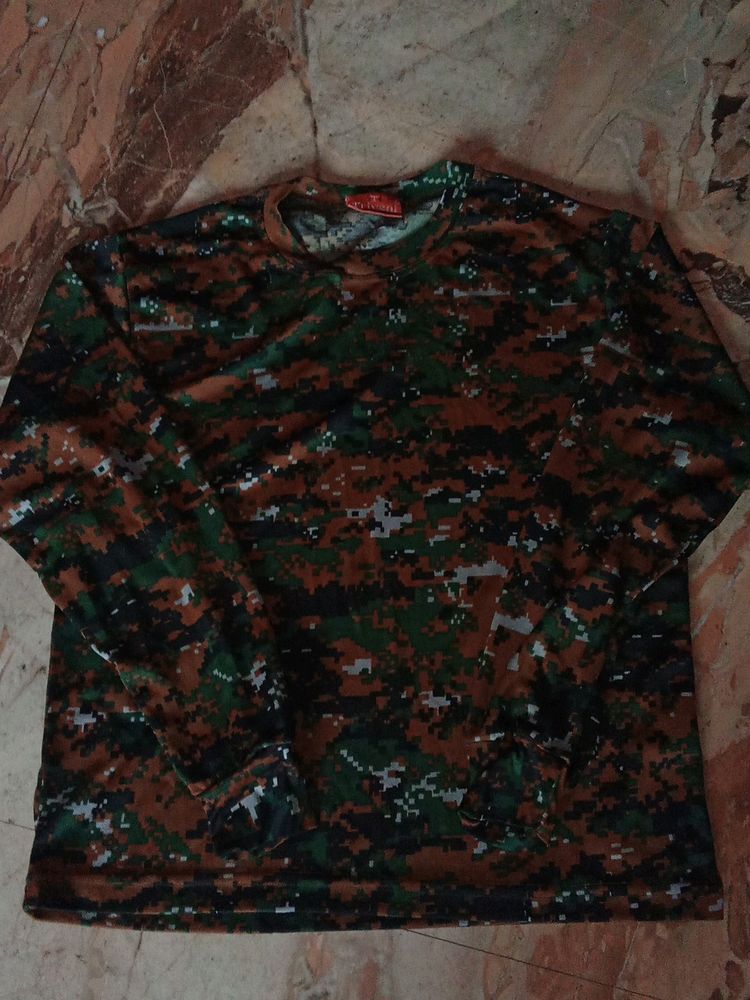 Army T_shirt