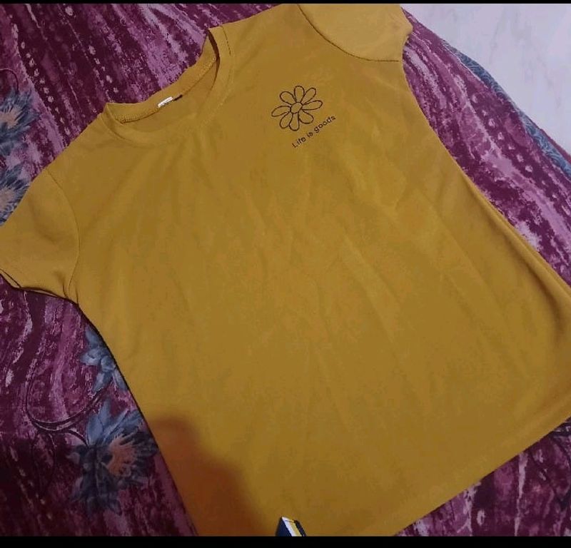 Yellow Tshirt