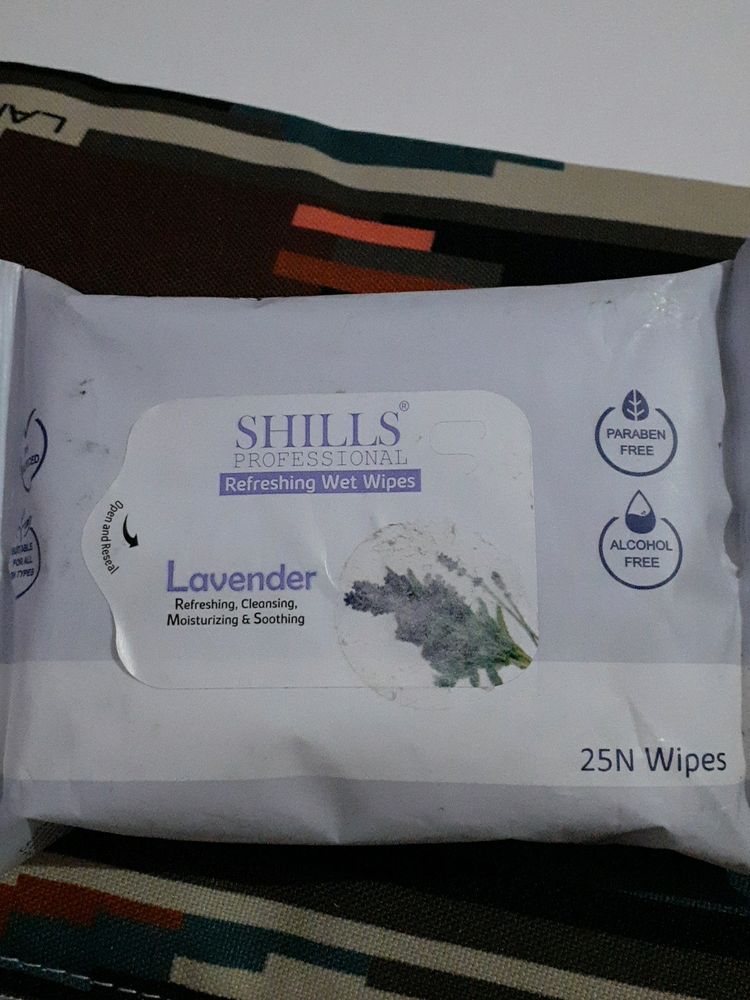 Refreshing Wet Wipes