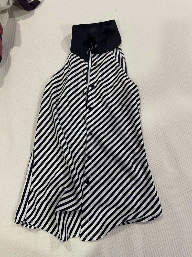 Striped Black And White Top With Collar