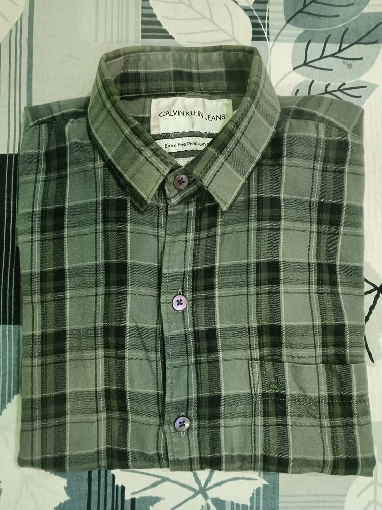 Calvin Klein Shirt for Men | Size - M