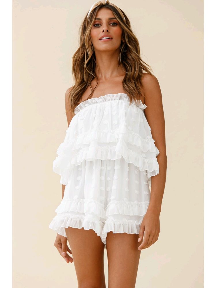 Simplee Strapless Stunning White Romper