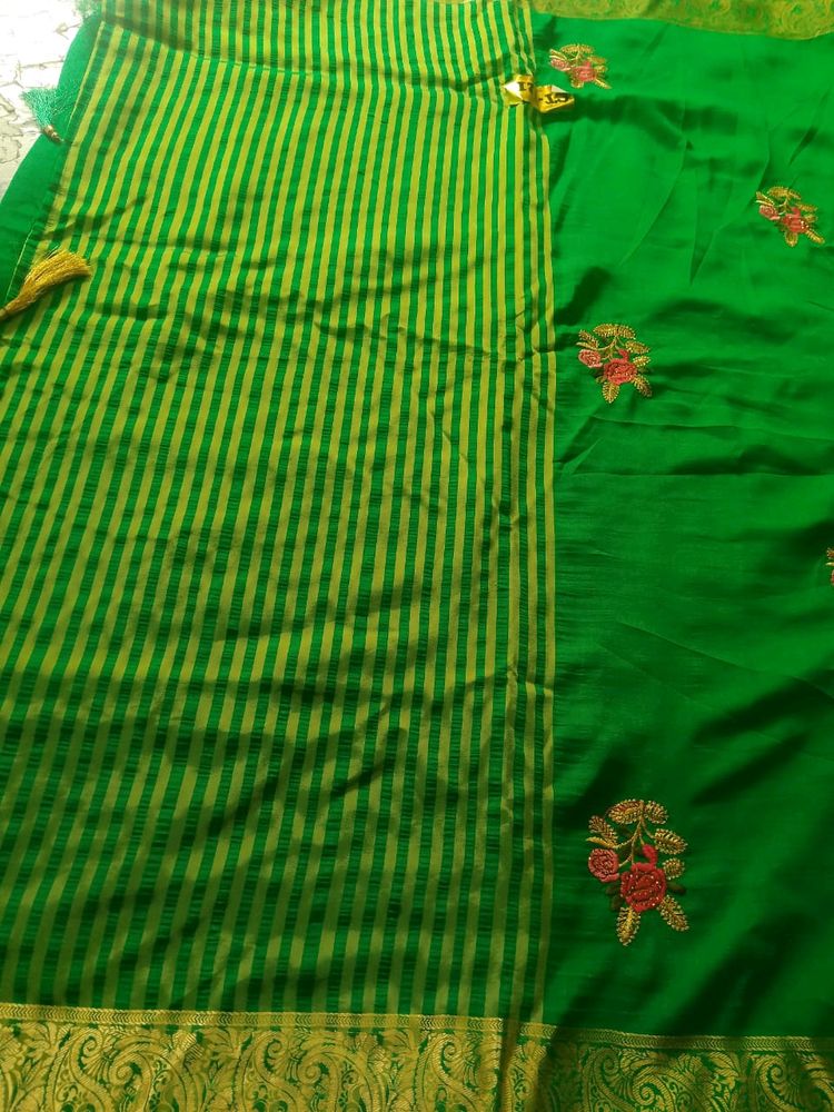 Very Special Soft Fabricated Saree With Blouse