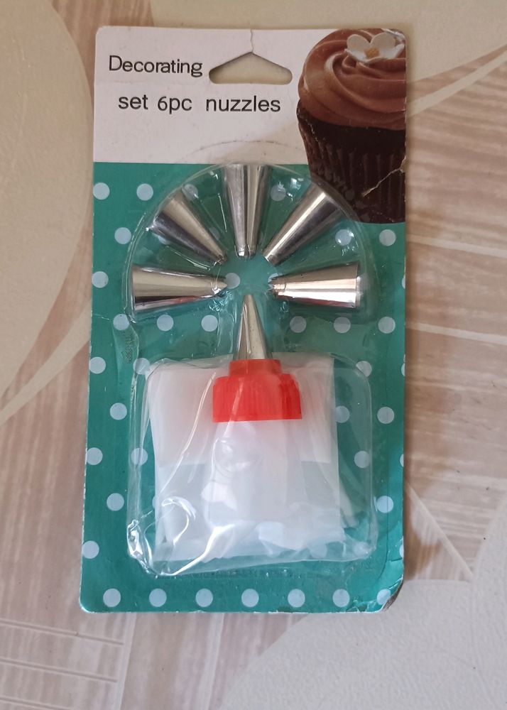 dnoCake Decoration Nozzles- 6pcs Set (New)