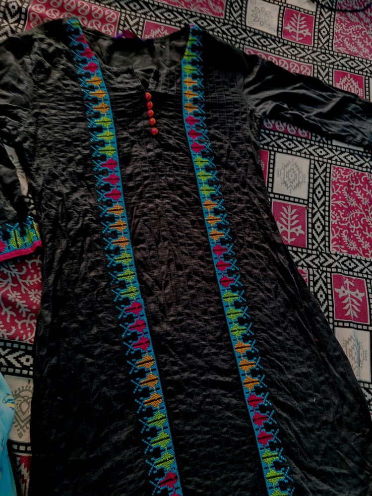 Black Embroidery Kurta