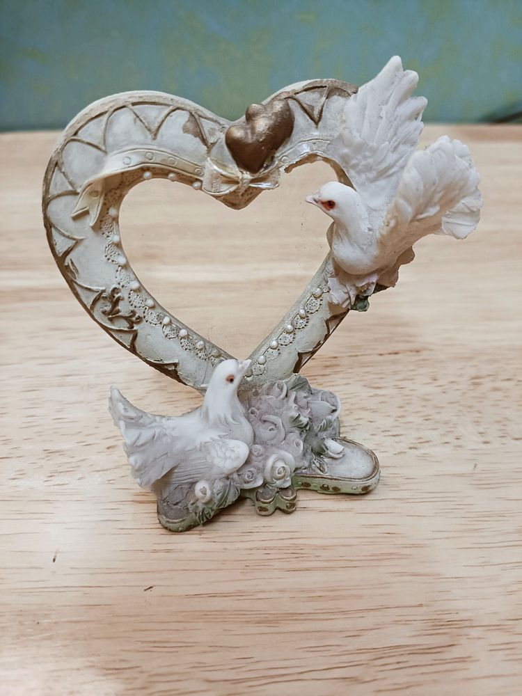 Vintage Love Pigeons Photo Frame