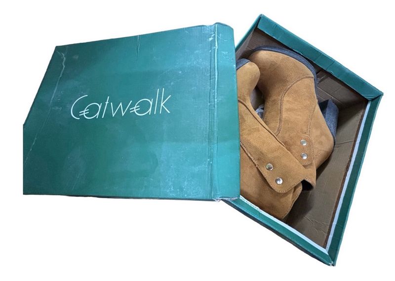 Original Catwalk Boots With Box For Sale