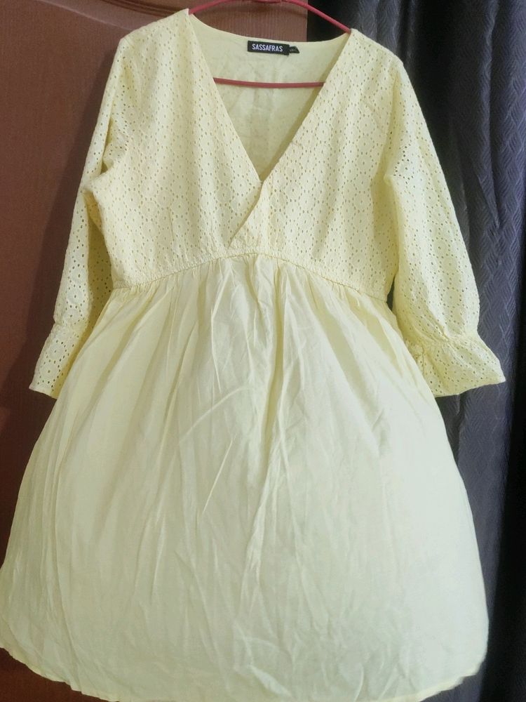 Lemon Yellow Short Schiffili Dress