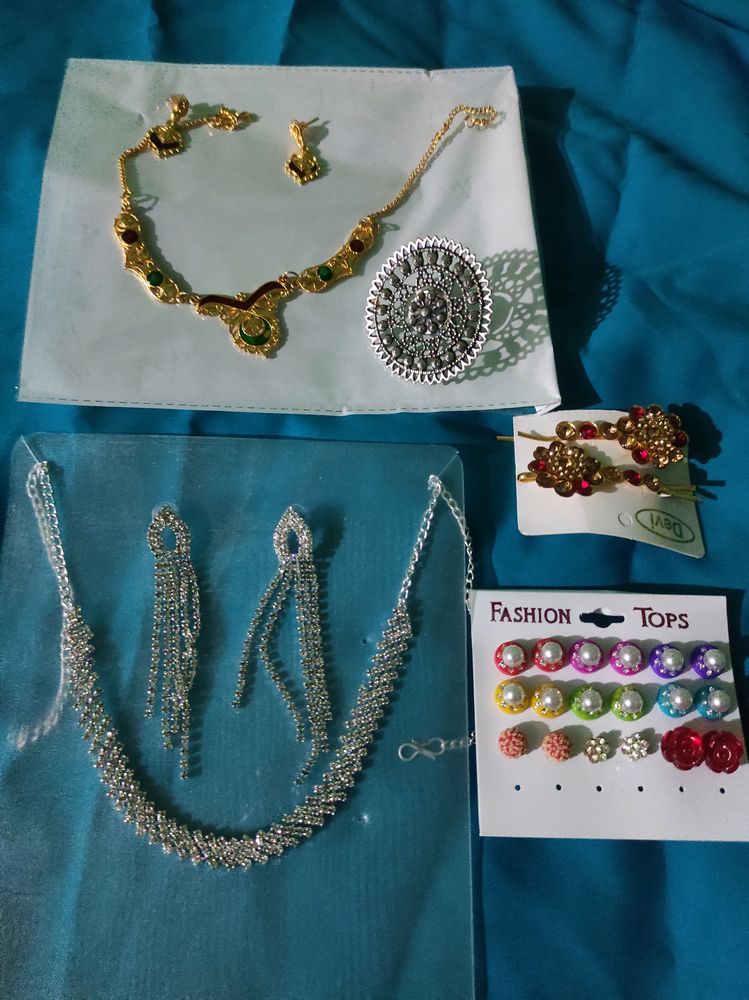 Combo With 2Jwellery Set Or 9 Earrings &Studs